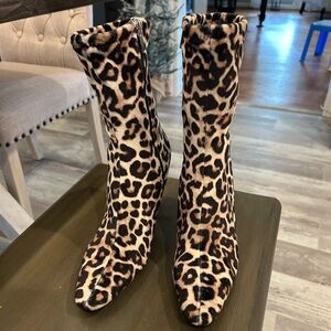 Steve Madden Womens Vakay Pointed Toe Dressy Ankle Boots leopard velvet Nwob